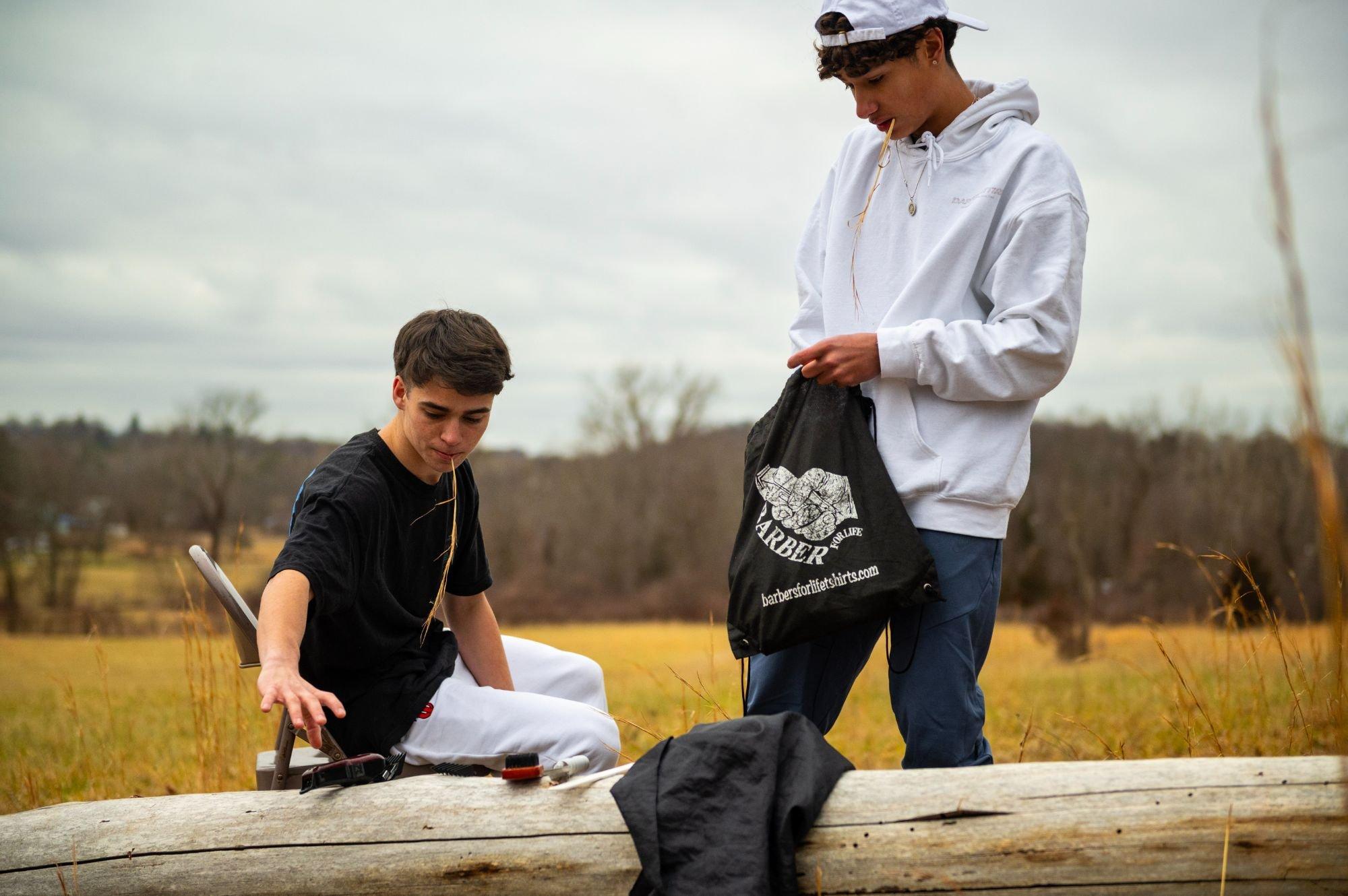 carousel-hero-element image-17