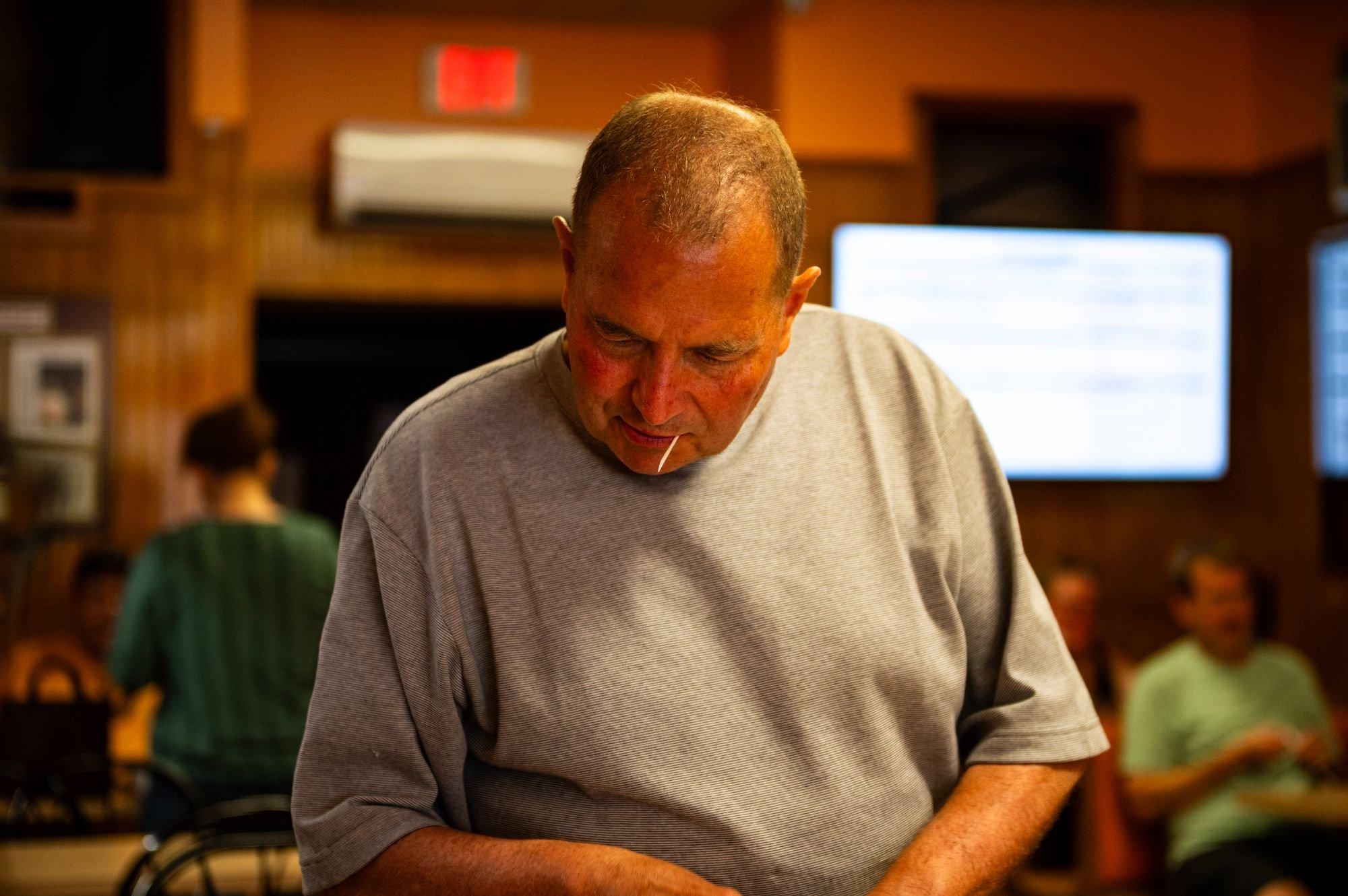 carousel-hero-element image-14