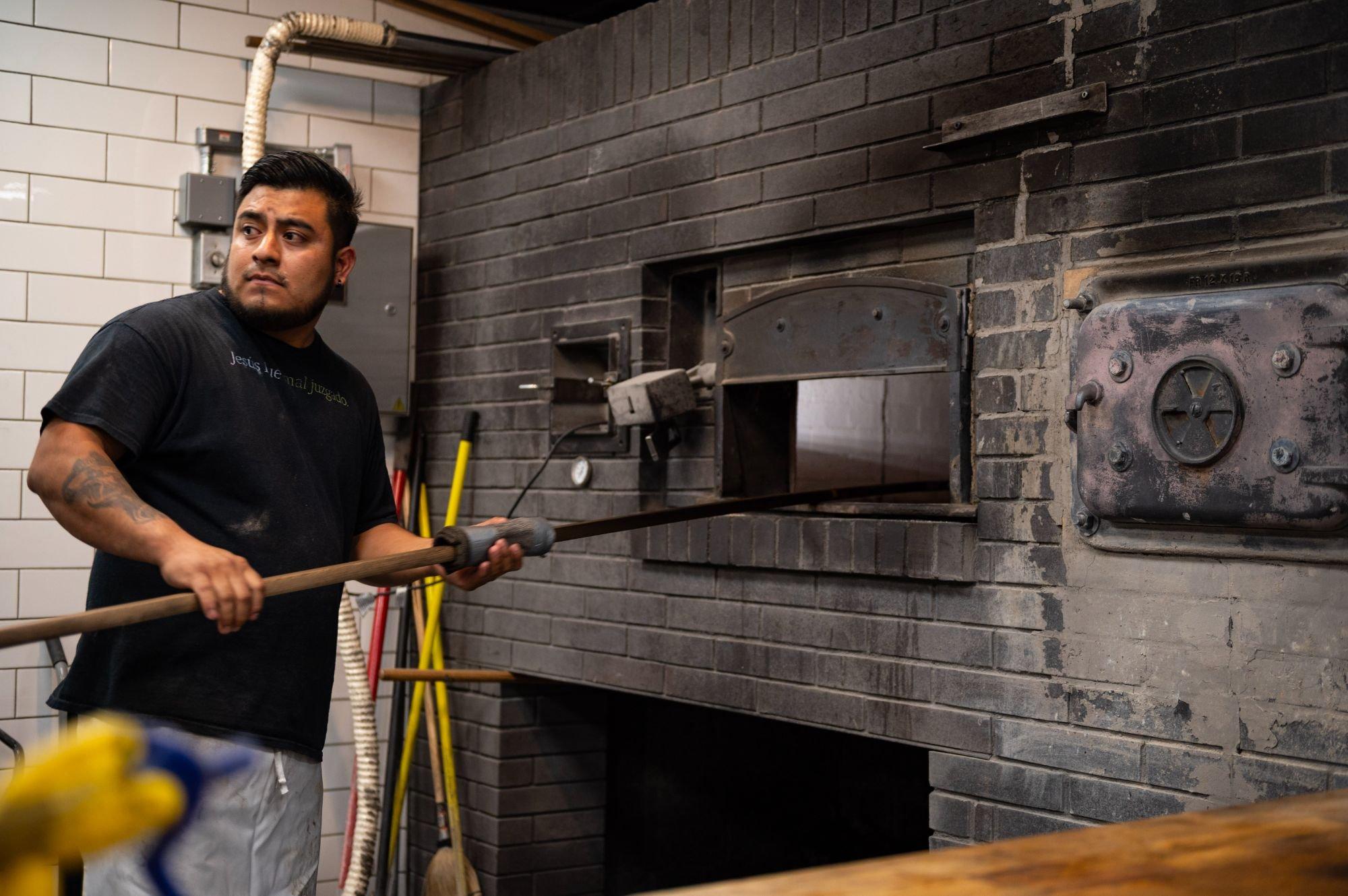 carousel-hero-element image-13